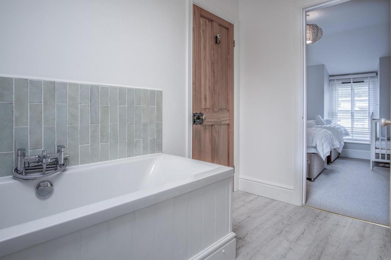 Noe Acre - 3 Bedroom Cottage - Tenby Ngoại thất bức ảnh